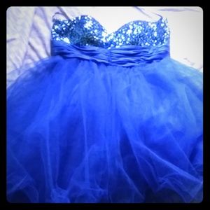 Blue short prom dress